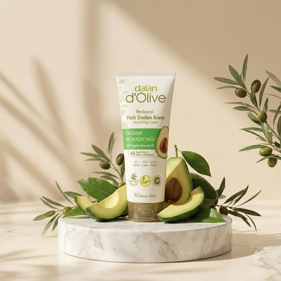 Cremă hidratantă Dalan cu avocado, tub, destinată îngrijirii pielii, 250 ml